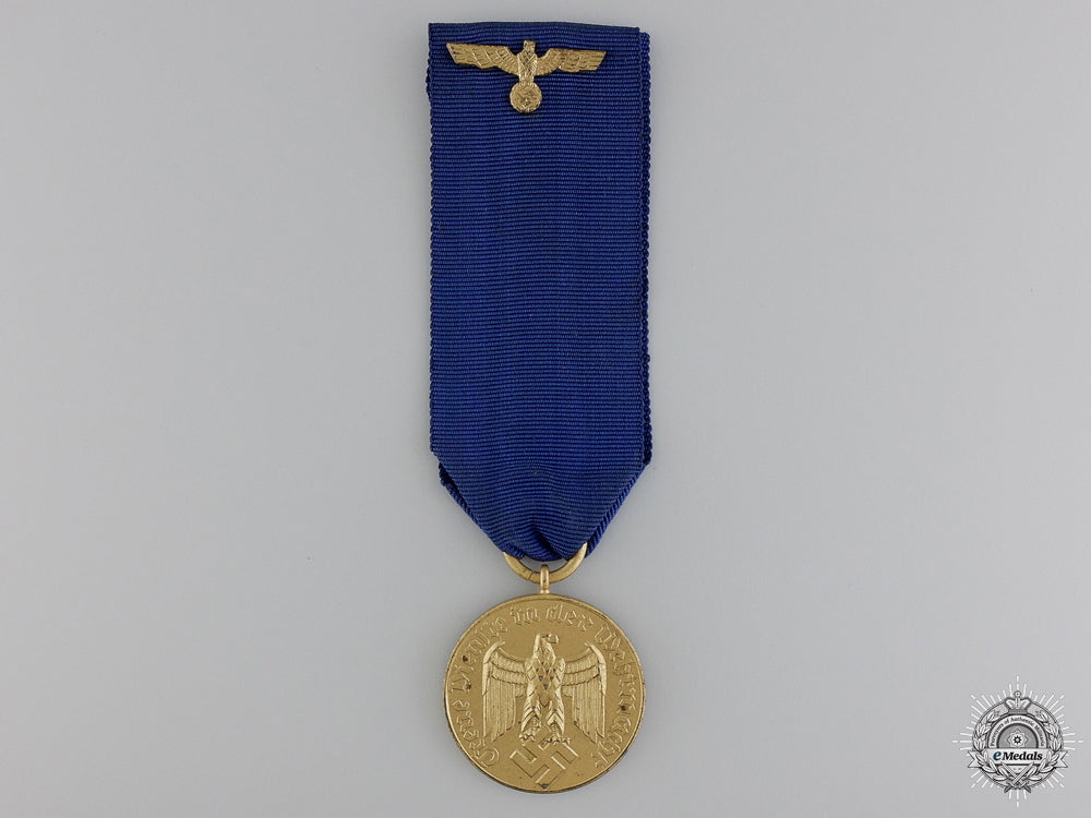a_wehrmacht_long_service_award;_third_class_for12_years_service_a_wehrmacht_long_54b92930b4345