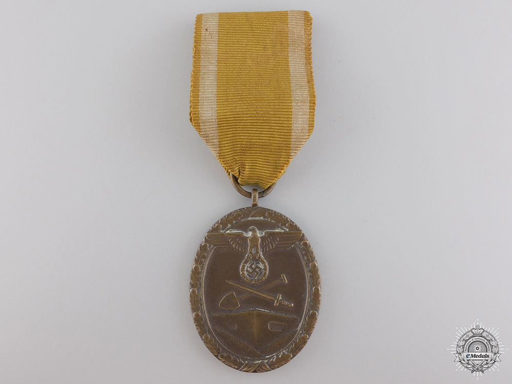 a_west_wall_campaign_medal_a_west_wall_camp_547e17ba803e6