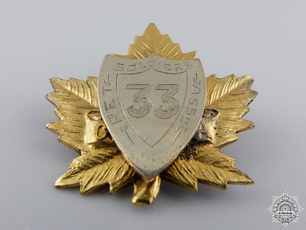 a_wwi33_rd_canadian_infantry_soldiers'_association_badge_a_wwi_33rd_canad_54eb58e9c6462