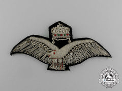 A Fine Hungarian Air Force Warrant Officer's/Sergeant's Cap Badge