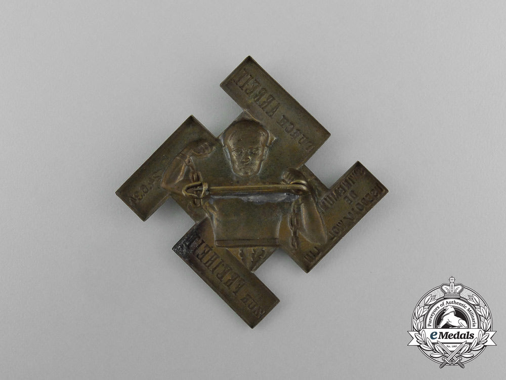 a1934“_through_labour_to_freedom”_badge_aa_0105