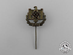 A 1941 Nsrl Achievement Award Stick Pin; Gold Grade