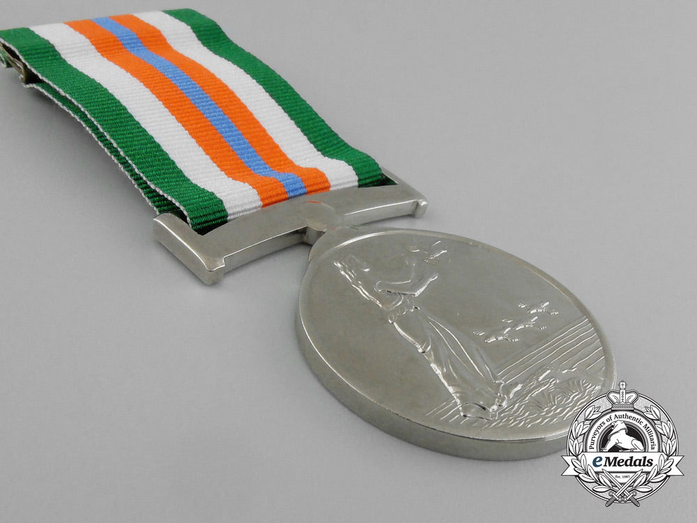 an_irish_united_nations_peacekeeping_medal_aa_0399