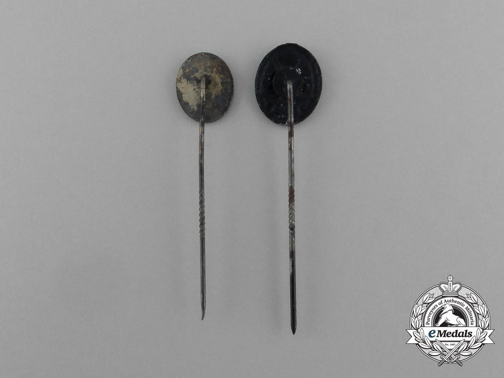 a_grouping_of_miniature_two_second_war_german_wound_badge_stick_pins_aa_0454