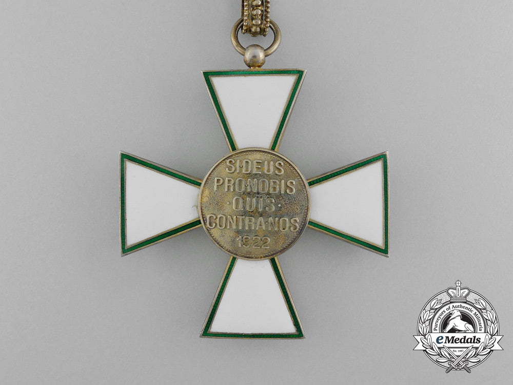 a_hungarian_order_of_merit;_commander's_set_with_case_aa_0495