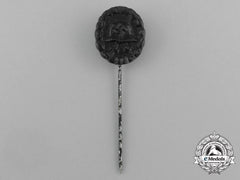A Second War German Miniature Black Grade Wound Badge Stick Pin