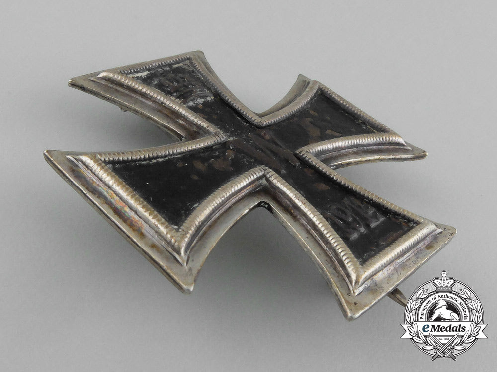 an_iron_cross1914_first_class_by_the_german_royal_mint_in_berlin_aa_0749