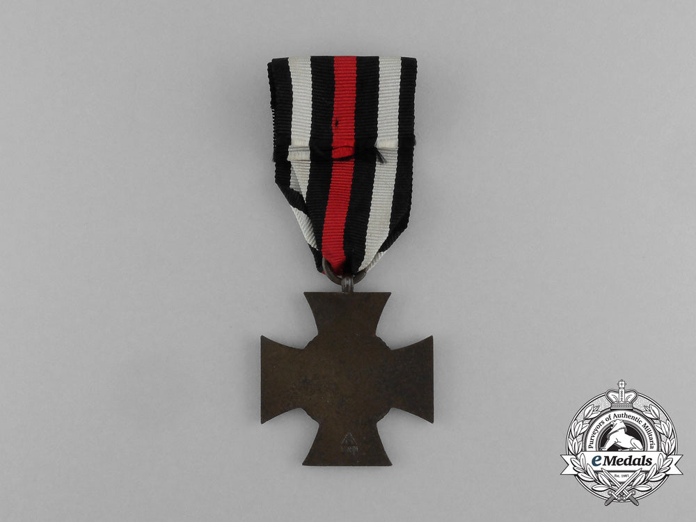 a_cased_honour_cross_of_the_world_war(1914-18)_by_an_unidentified_maker_aa_0840