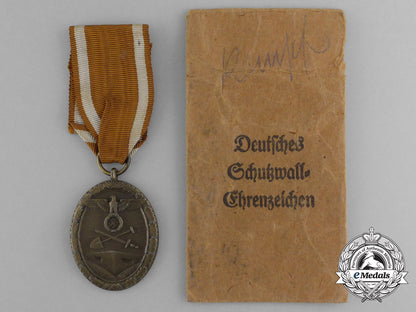 a_german_defence_wall(_west_wall)_medal_with_e._f._wiedmann_of_frankfurt_aa_0916