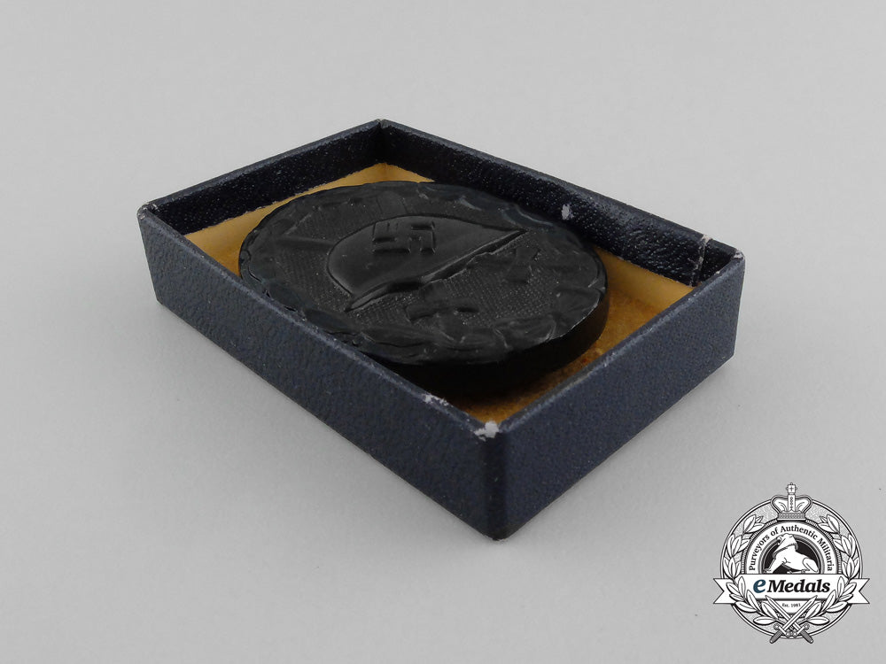 a_mint_second_war_german_black_grade_wound_badge_in_its_original_ldo_case_of_issue_aa_1337