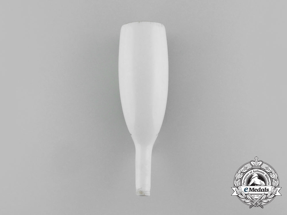 united_kingdom._a_waterloo_period_king's_german_legion_porcelain_pipe_head_aa_1378
