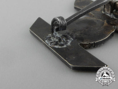a_fine_quality_clasp_to_the_iron_cross1939_first_class;_type_ii_aa_1403