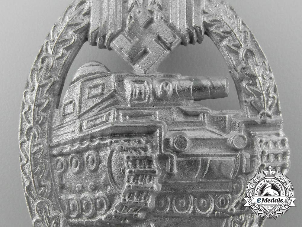 an_absolutely_mint_silver_grade_tank_badge_aa_1425