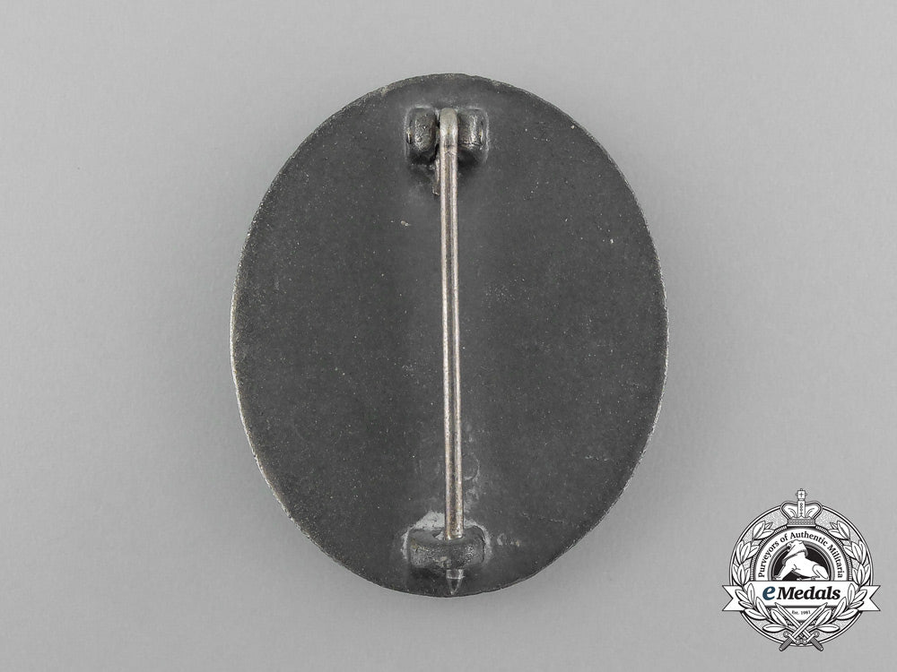 a_second_war_german_silver_grade_wound_badge_by_klein&_quenzer_aa_1486