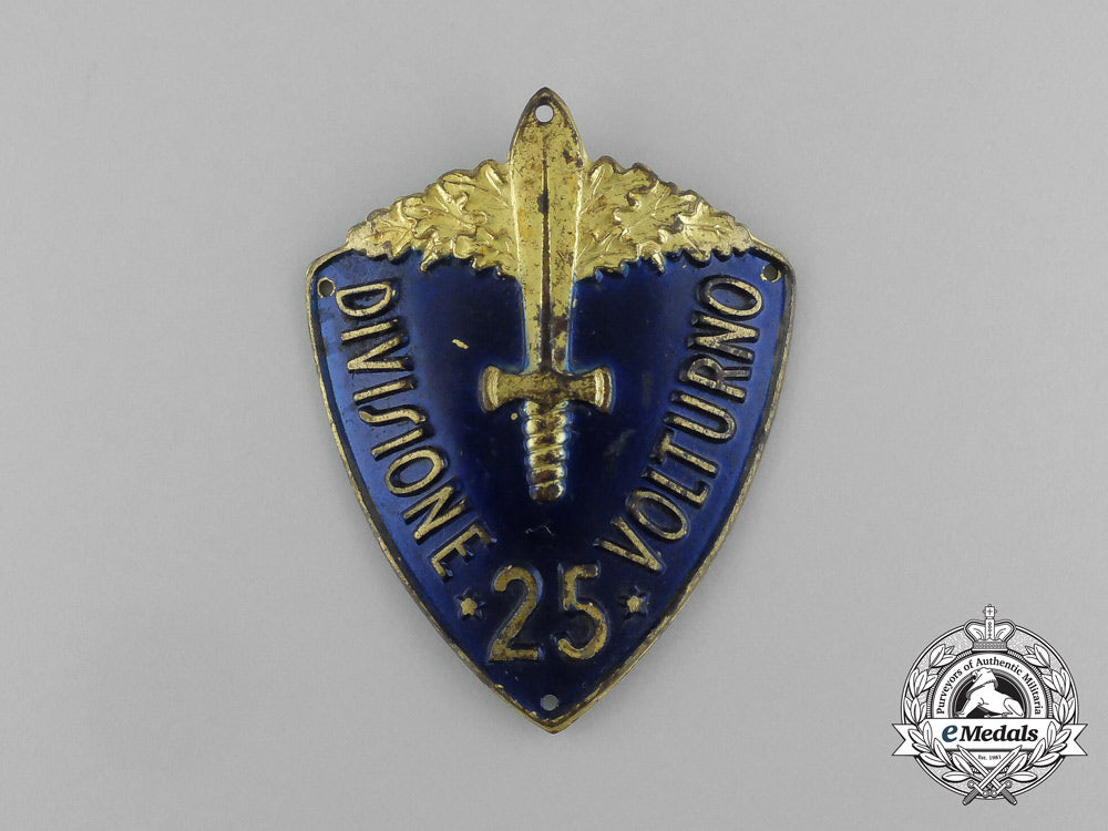 an_italian25_th_volturno_infantry_division_sleeve_badge_aa_1917