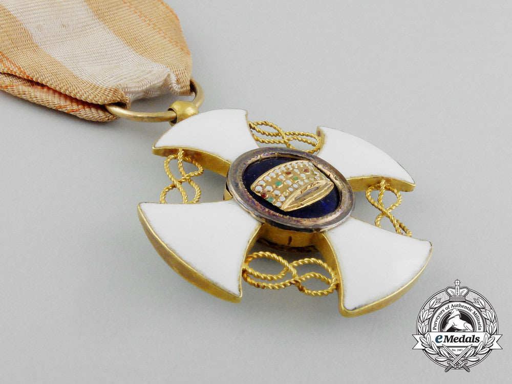italy,_kingdom._an_order_of_the_crown_in_gold,_knight's_cross,_c.1885_aa_1953_1_1_1_1