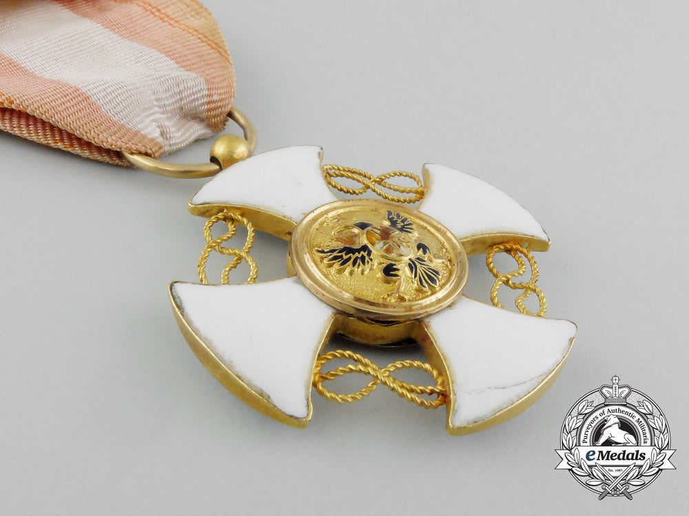 italy,_kingdom._an_order_of_the_crown_in_gold,_knight's_cross,_c.1885_aa_1954_1_1_1_1