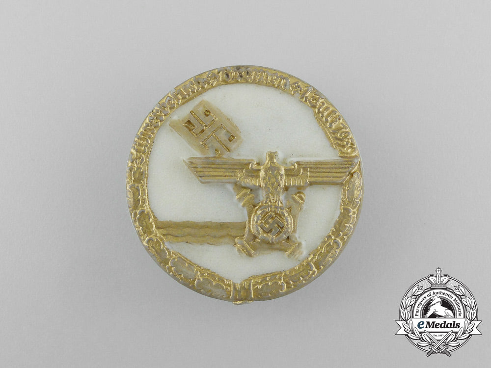 a1939_bremen“_visit_of_the_führer”_badge_by_bruno_mulde_of_bremen_aa_2059