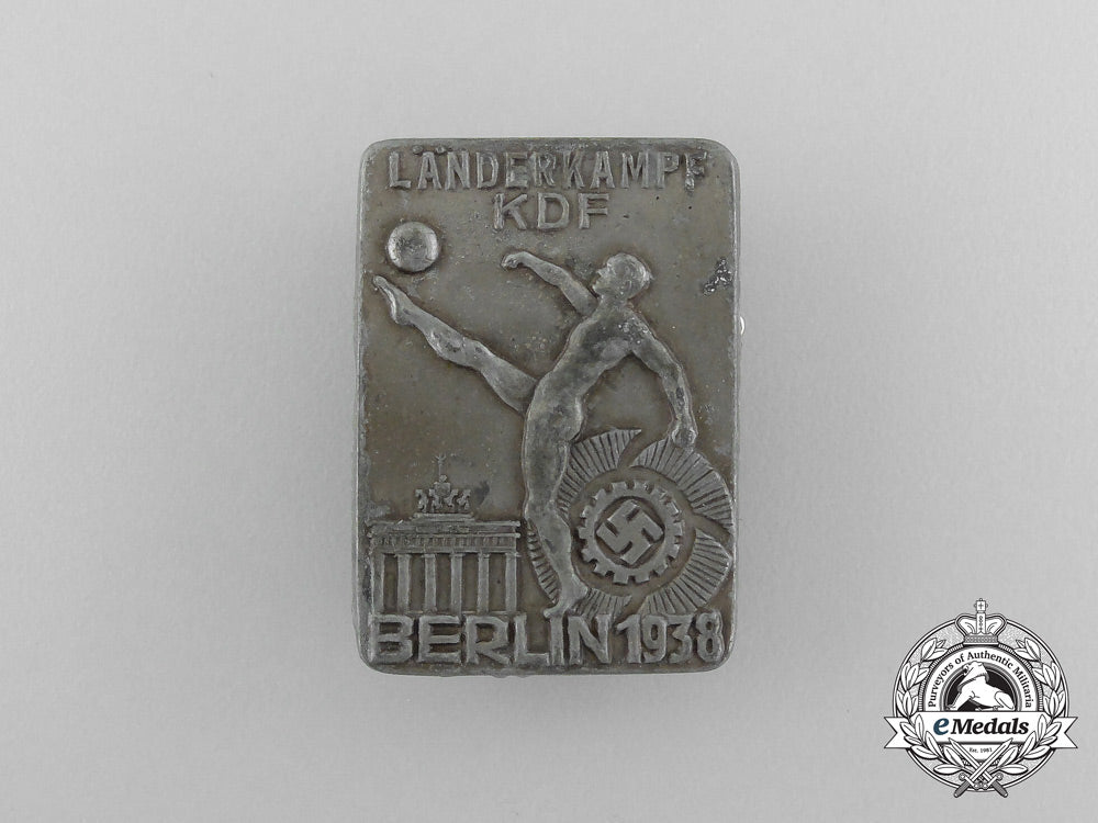 a1938_kdf_international_championships_in_berlin_badge_aa_2063