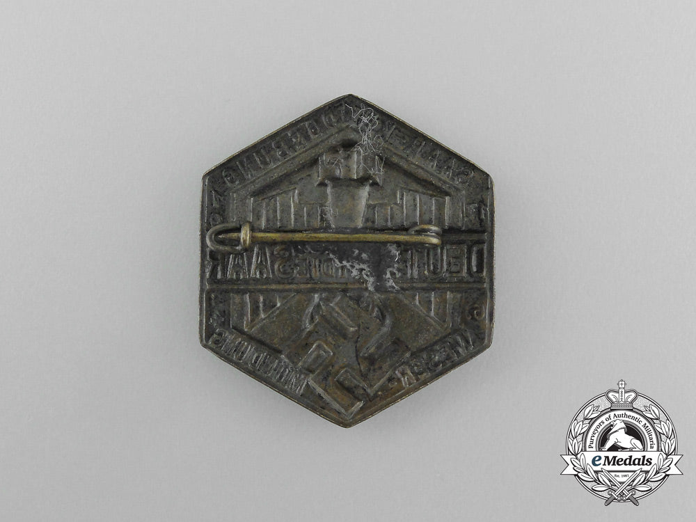 a1934“_the_saar_is_german”_saar_rally_in_weser-_mündung_badge_aa_2170