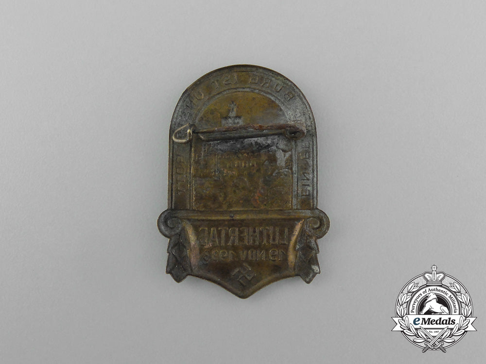 a1933“_the_mighty_fortress_is_our_god”_luther_day_badge_aa_2194