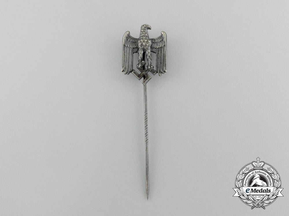 germany,_wehrmacht._an_off-_duty_lapel_stick_pin_aa_2508