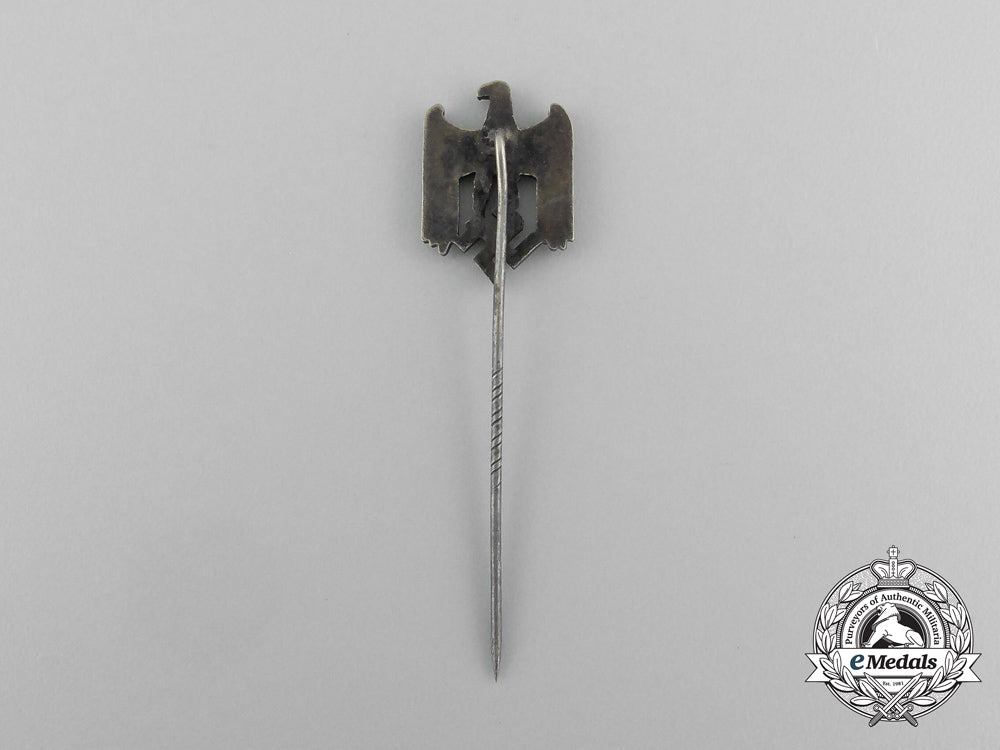 germany,_wehrmacht._an_off-_duty_lapel_stick_pin_aa_2511