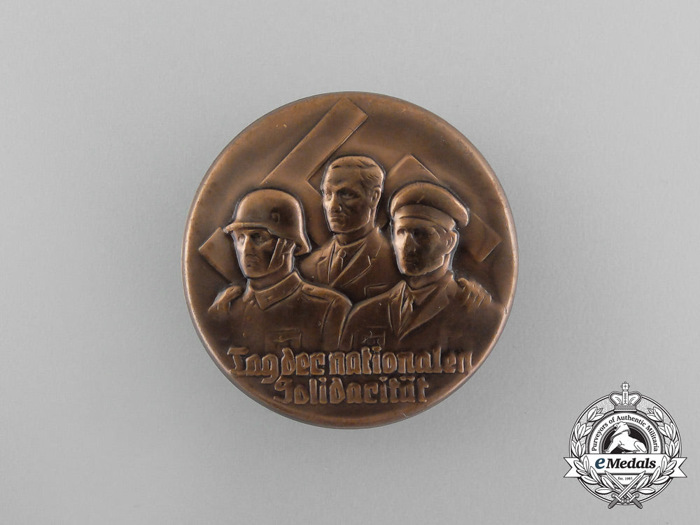 a_third_reich_period“_day_of_national_solidarity”_badge_aa_2514
