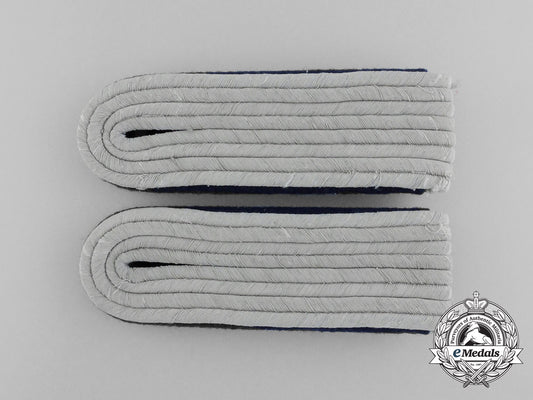 germany,_ss._a_pair_of_medical_personnel_untersturmführer_rank_shoulder_boards_aa_2558_1_1