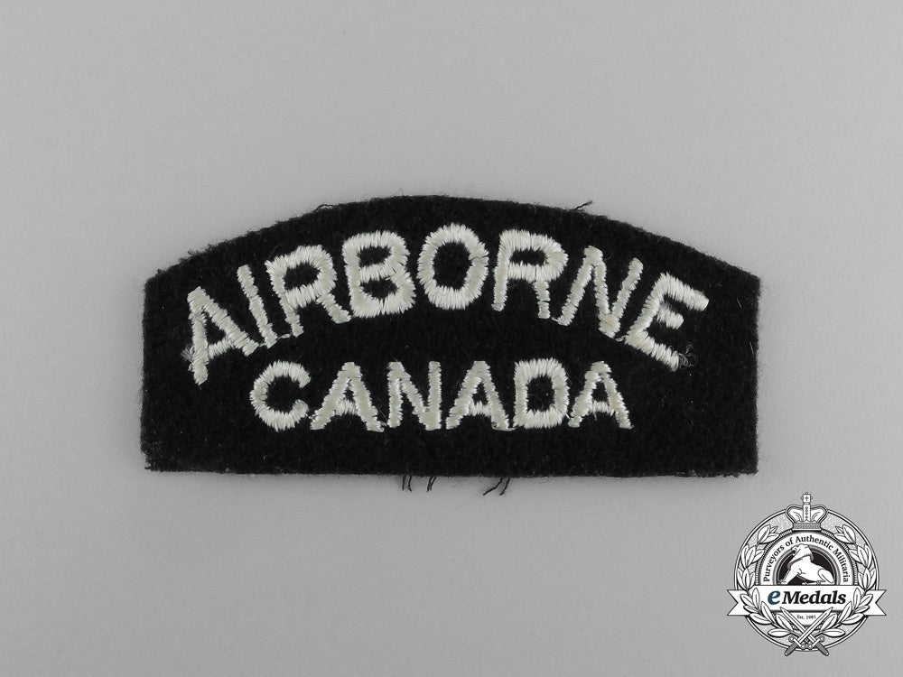 a_canadian_airborne_regiment_shoulder_flash_aa_2710