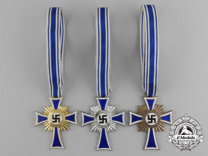 a_complete_grouping_of_three_mother’s_crosses_aa_3202