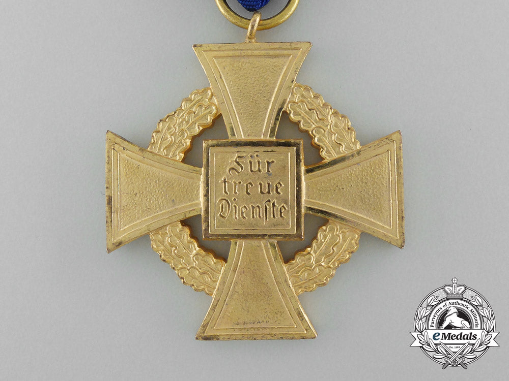 a_cased_german40-_year_faithful_service_cross;_first_class_by_deschler&_sohn_aa_3236