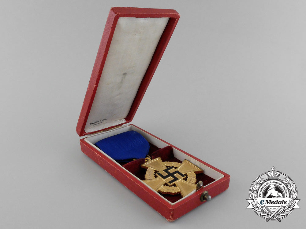a_cased_german40-_year_faithful_service_cross;_first_class_by_deschler&_sohn_aa_3239