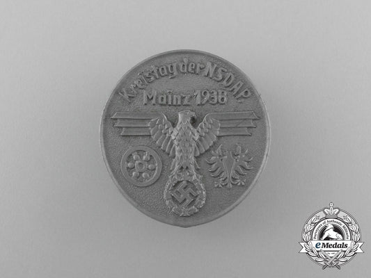 a1938_nsdap_mainz_district_council_day_badge_aa_3265
