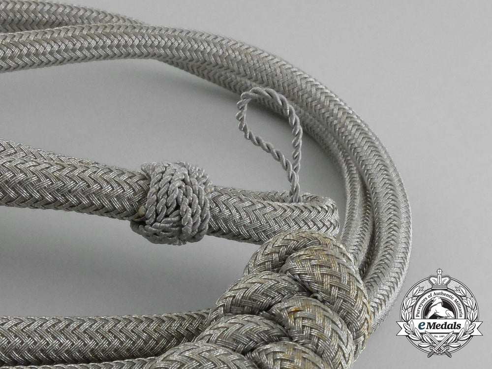 a_mint_wehrmacht_heer(_army)_officer’s_aiguillette_aa_3484