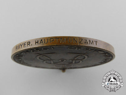a1682-1932_commemorative_medal_of_the2_nd_royal_bavarian_infantry_regiment“_kronprinz”_aa_3572