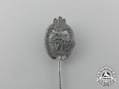 a_miniature_silver_grade_tank_badge_stick_pin_aa_3681