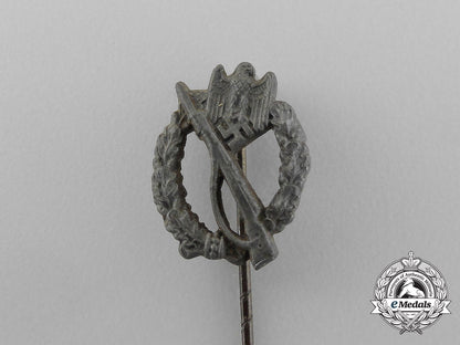 a_miniature_silver_grade_assault_badge_stick_pin_aa_3685