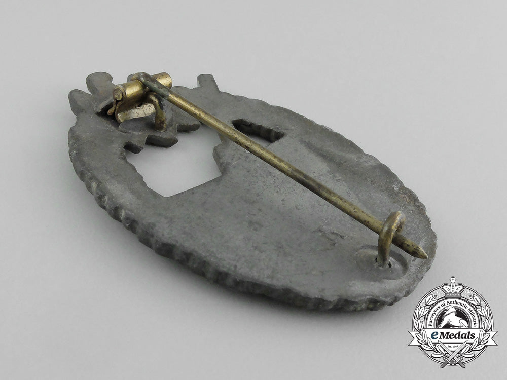 a_kriegsmarine_coastal_artillery_war_badge_by_hermann_aurich_aa_3846