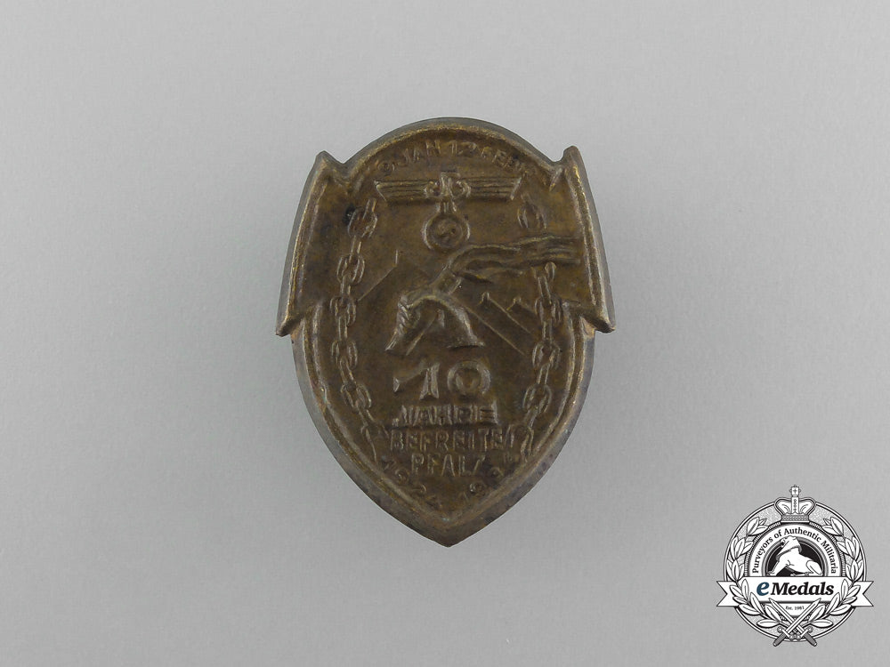 a193410_years_of_liberated_pfalz_badge_aa_3919
