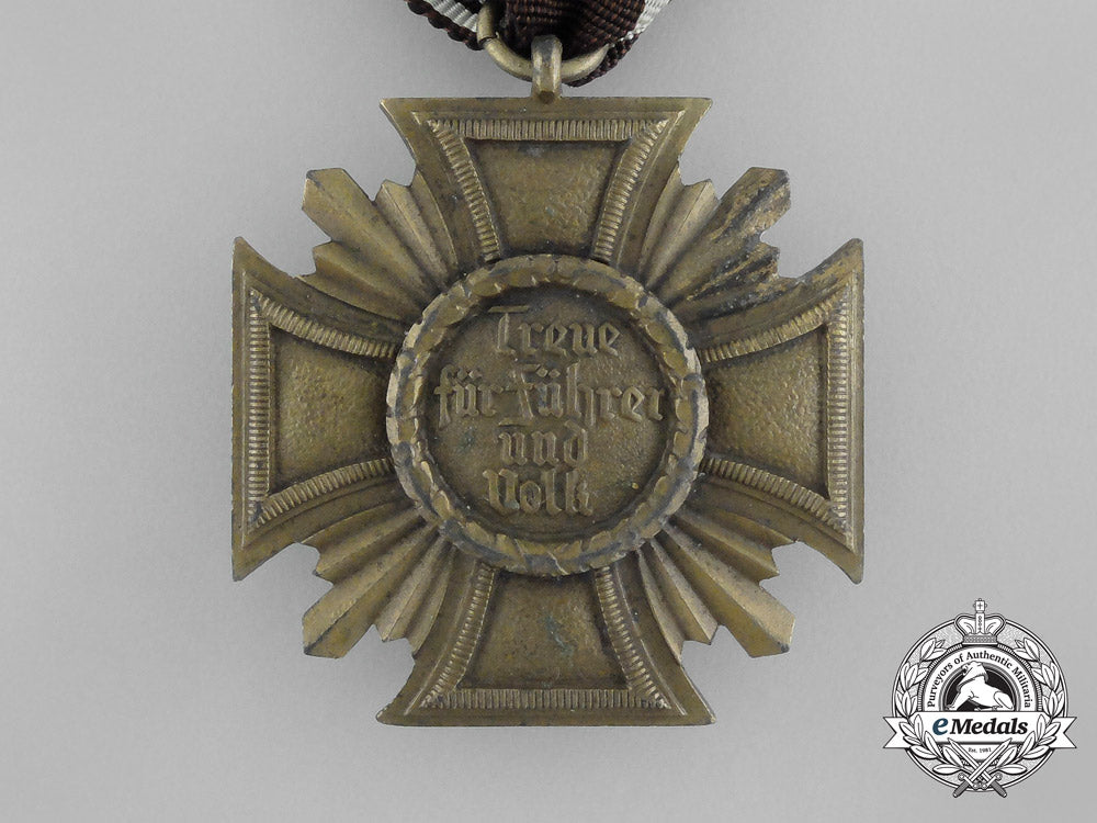 a_boxed_nsdap_bronze10-_year(3_rd_class)_long_service_award_by_deschler&_sohn_aa_4015