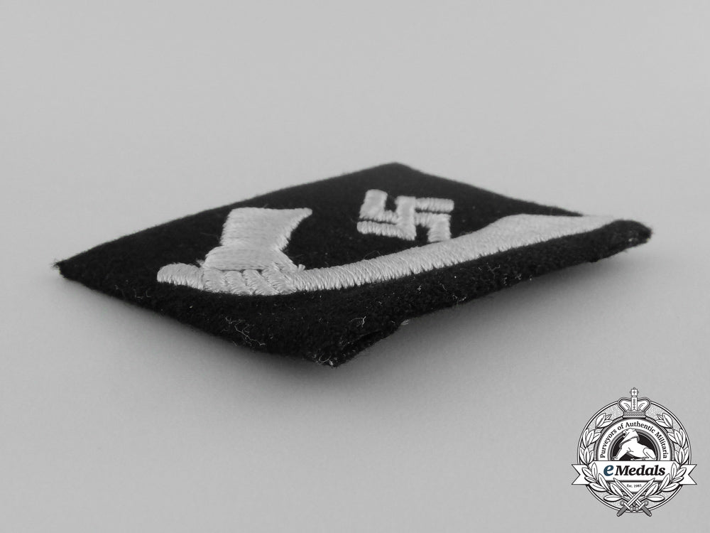 a_single13_th_waffen-_ss_mountain_division_handschar_collar_tab_aa_4097