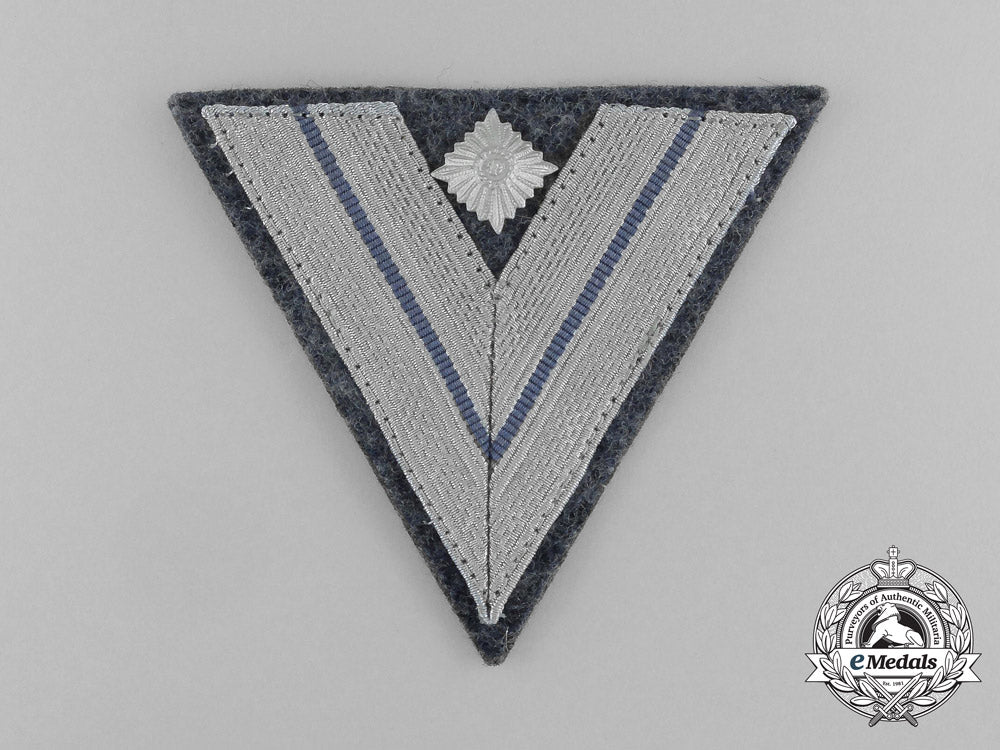 a_mint_and_unissued_luftwaffe_private_first_class_rank_chevron_aa_4153