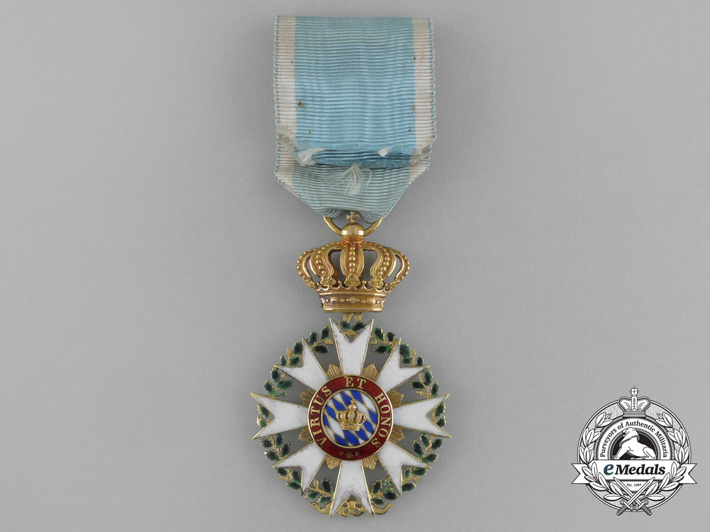 a_merit_order_of_bavarian_crown;_knight’s_badge_in_gold_aa_4446