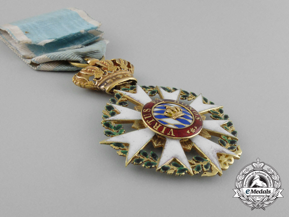 a_merit_order_of_bavarian_crown;_knight’s_badge_in_gold_aa_4448