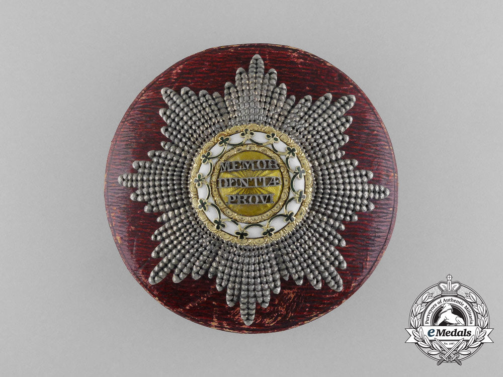 a_fine1840'_s_saxon_order_of_rue_crown_with_case_aa_4465