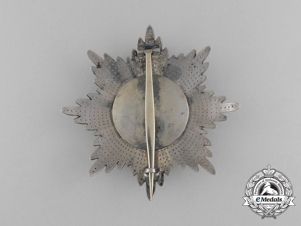 a_fine1840'_s_saxon_order_of_rue_crown_with_case_aa_4469