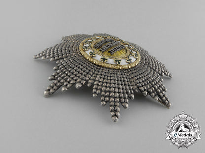 a_fine1840'_s_saxon_order_of_rue_crown_with_case_aa_4471