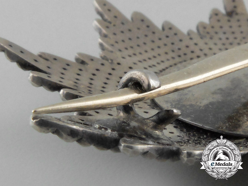 a_fine1840'_s_saxon_order_of_rue_crown_with_case_aa_4472