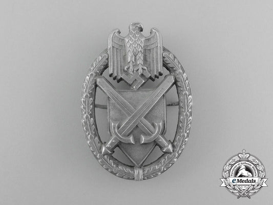 a_second_war_german_marksmanship_award_aa_4591